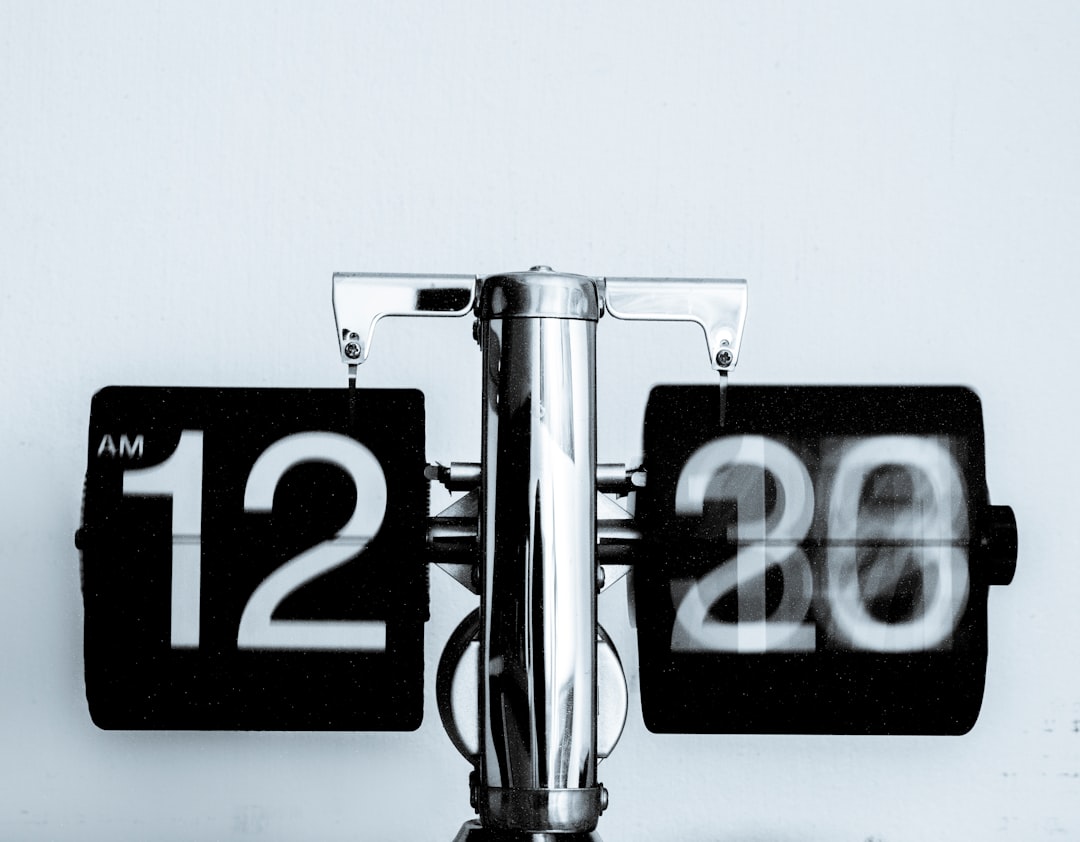 Cheapest Times to Use Electricity in the UK: Save Money Daily